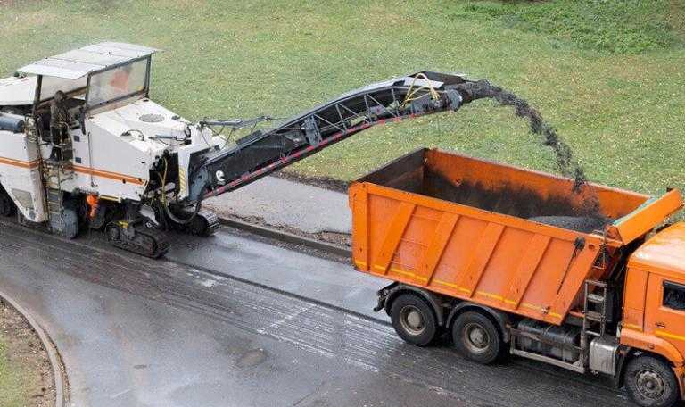 Asphalt Road Milling Machine